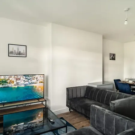 Spacious 2 Bed Apartment In Waterloo Liverpool Экстерьер фото