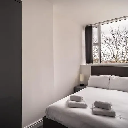 Spacious 2 Bed Apartment In Waterloo Liverpool Экстерьер фото