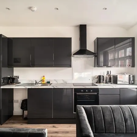 Spacious 2 Bed Apartment In Waterloo Liverpool Экстерьер фото