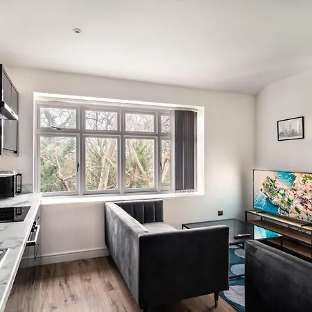 Spacious 2 Bed Apartment In Waterloo Liverpool Экстерьер фото
